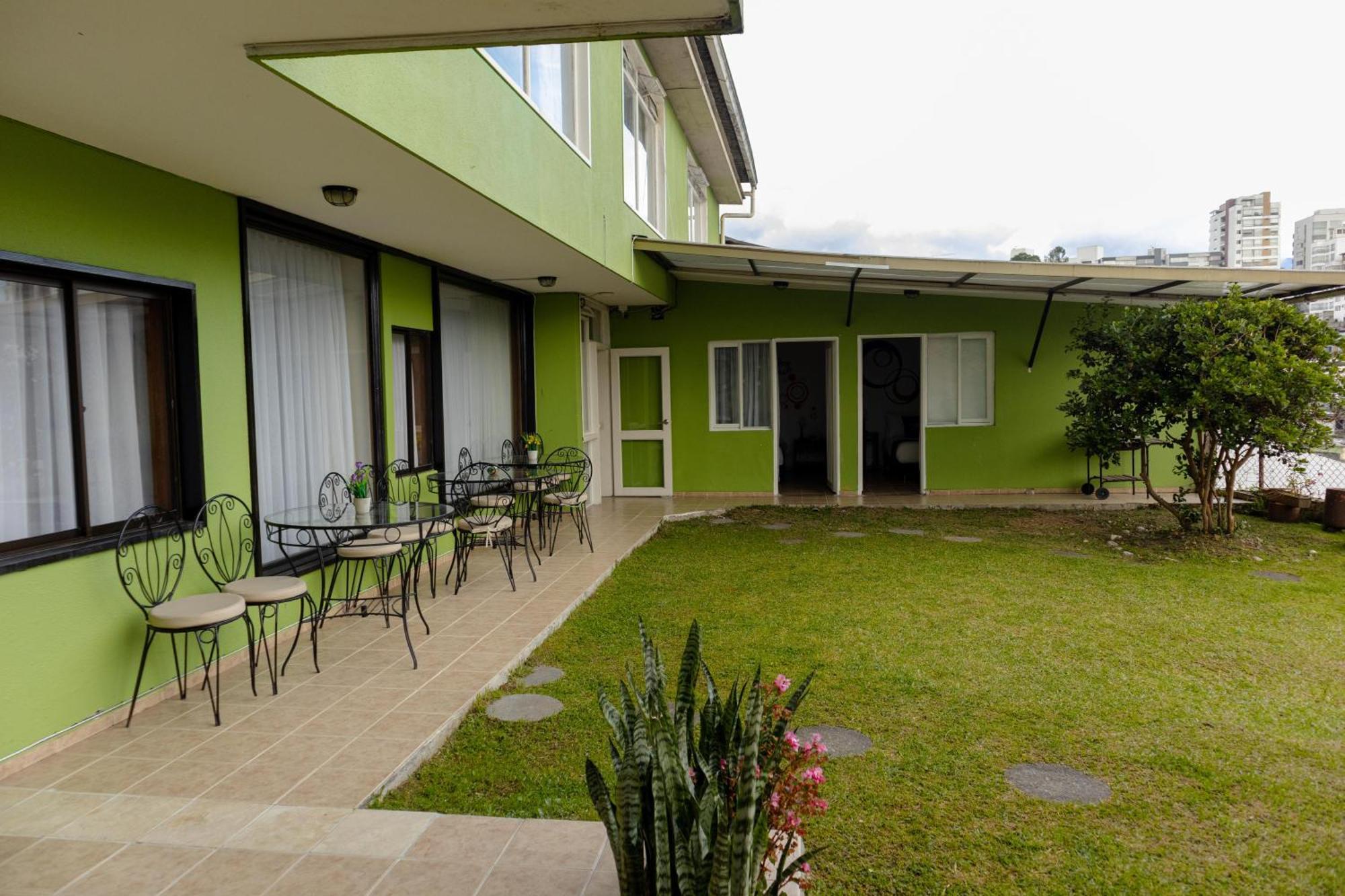 Hotel Regine'S Manizales Bagian luar foto