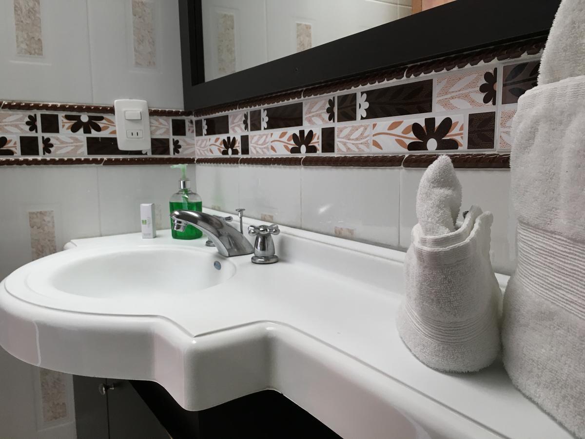 Hotel Regine'S Manizales Bagian luar foto