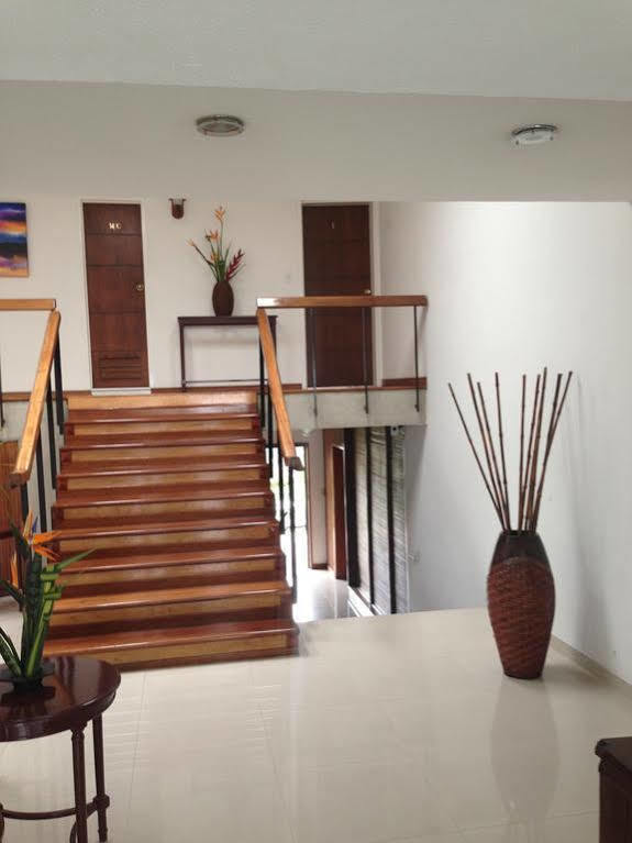 Hotel Regine'S Manizales Bagian luar foto